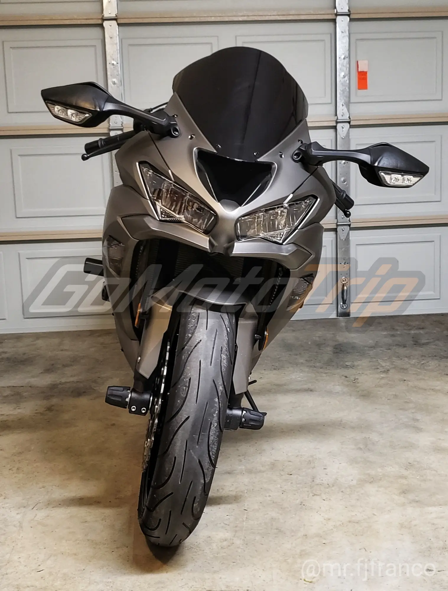 Rider-Review-89790-ZX6R-Fairing-4