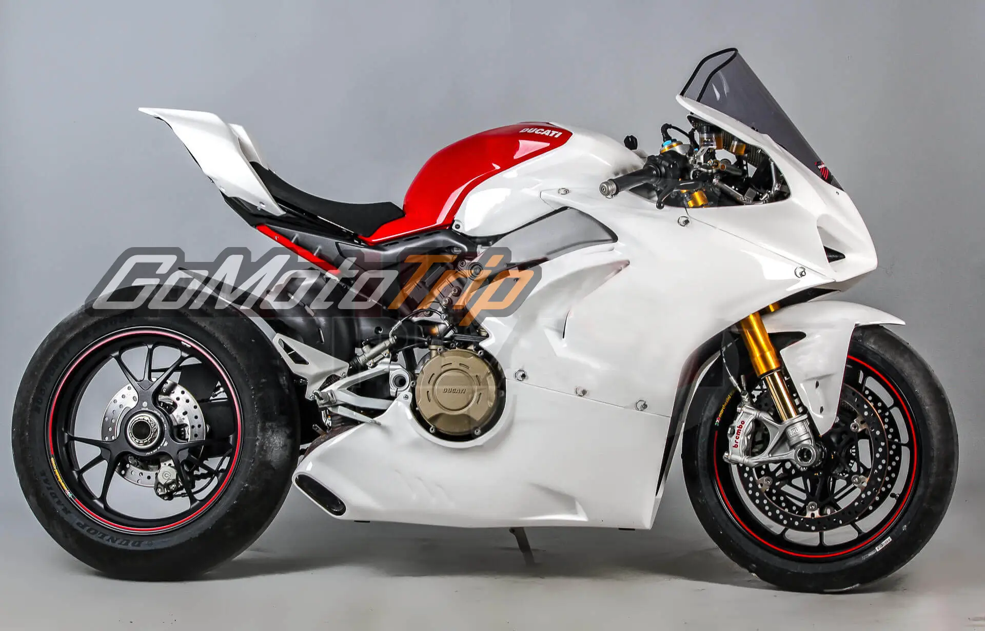 Ducati Panigale V4 2018 2024 Race Bodywork On The Bike - Gomototrip Ducati Panigale V4 2018-2024 Race Bodywork On The Bike