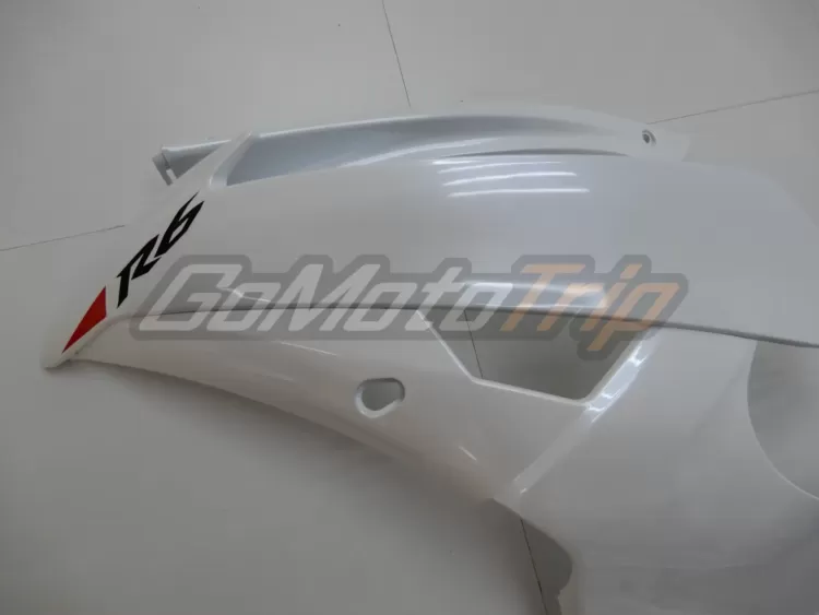 2010-Yamaha-YZF-R6-Pearl-White-Fairing-8