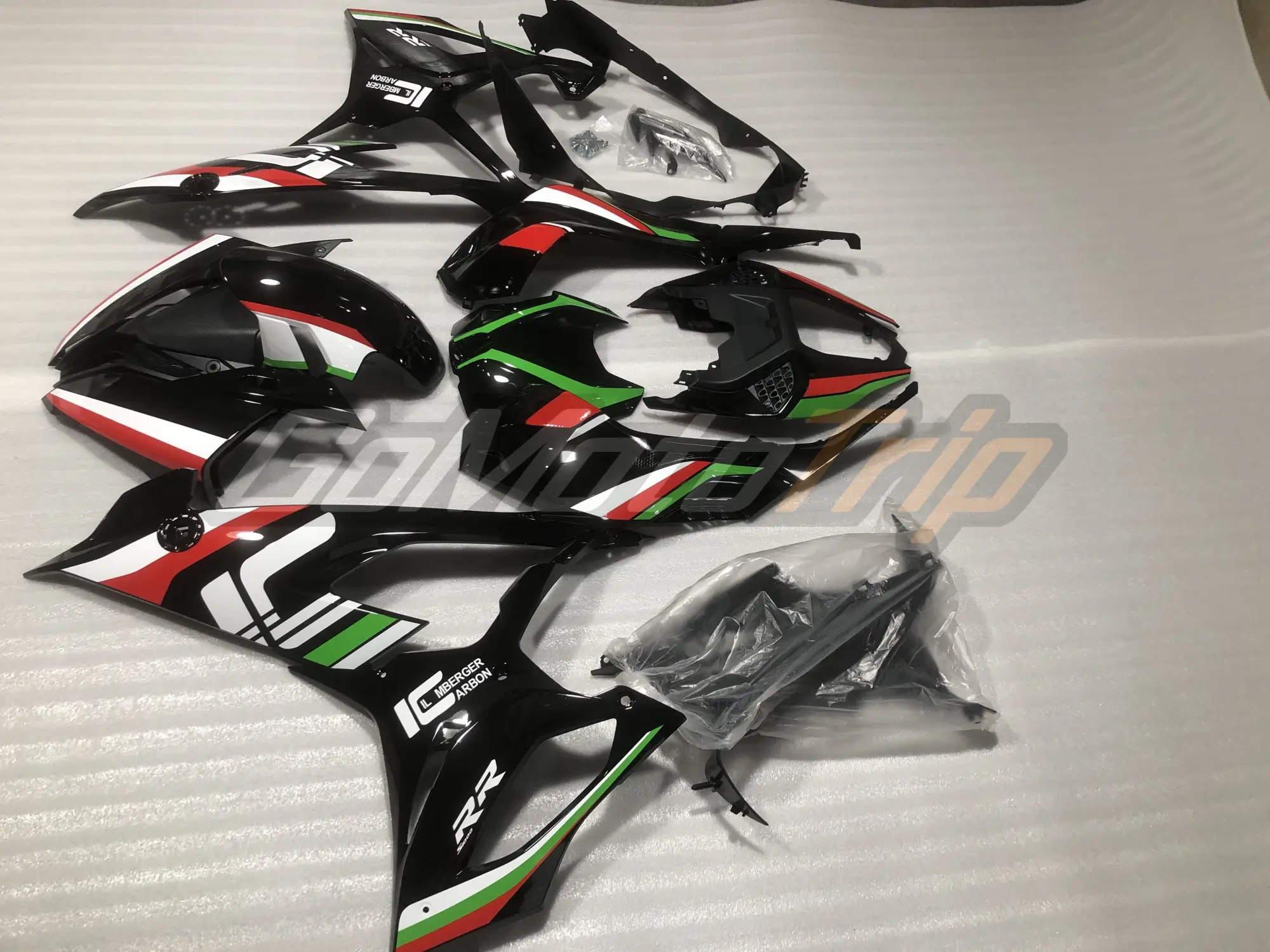 2019-BMW-S1000RR-Ilmberger-Carbon-Style-DIY-Fairing-2