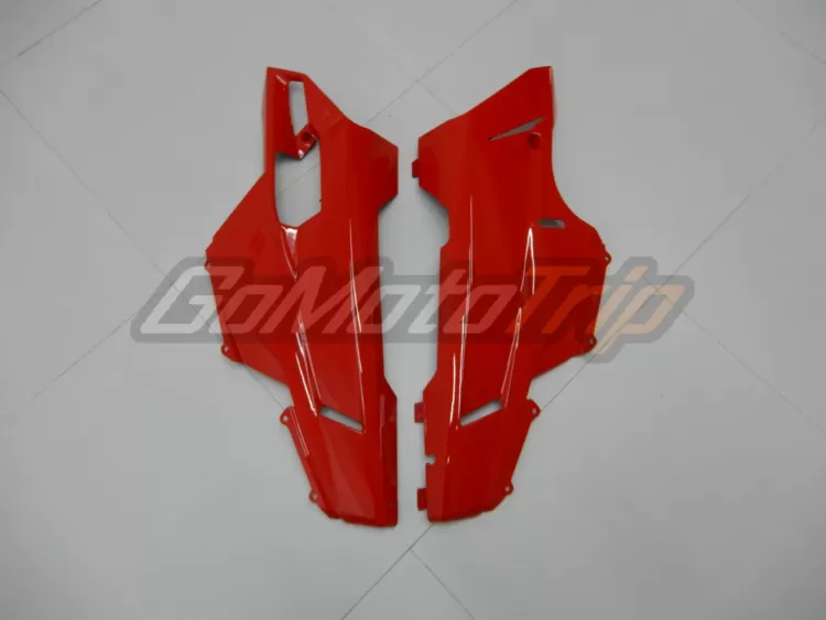 Ducati-1098-Red-Fairing-28