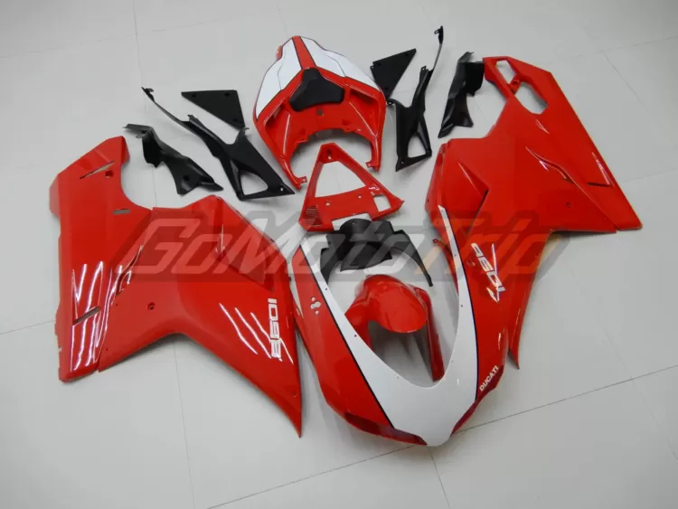 Ducati-1098-Red-Fairing-3