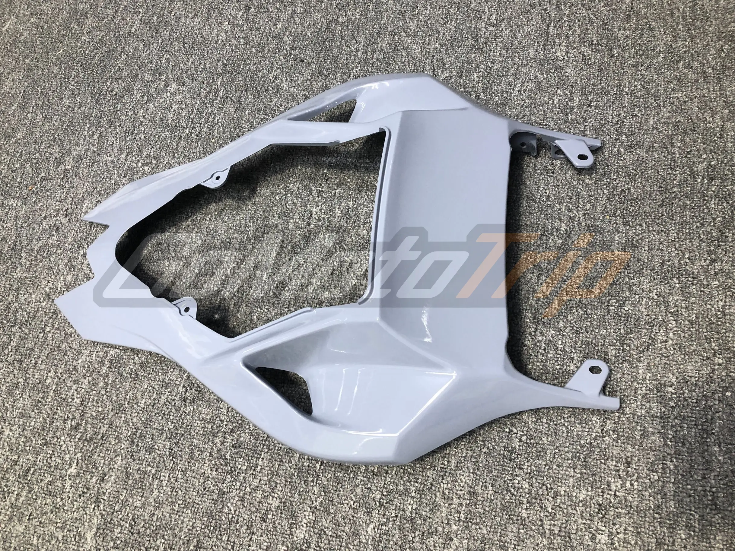 Rider-Review-132441-William-BMW-S1000RR-Nardo-Grey-Fairing-0