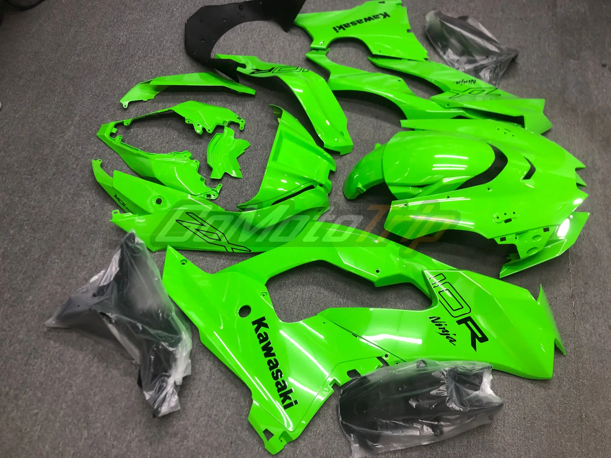 2021 2025 Kawasaki Ninja Zx 10R Lime Green Fairing 14 - Gomototrip 2021-2025 Kawasaki Ninja ZX-10R Lime Green Fairing 14