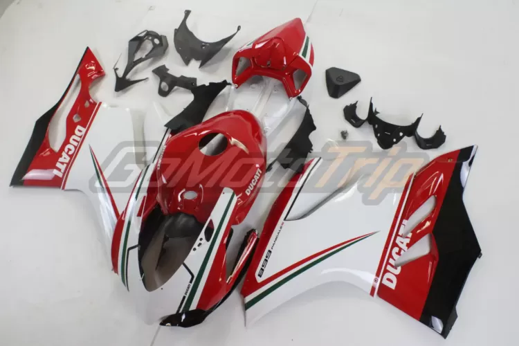 Ducati 899 Panigale S Tricolore Fairing 2
