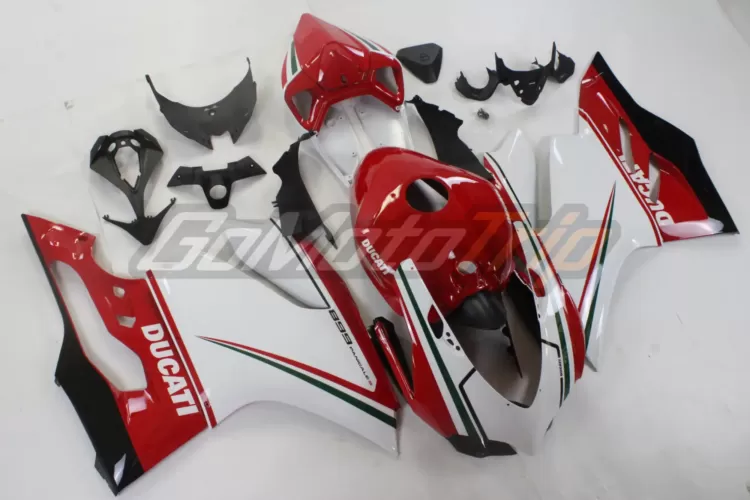 Ducati 899 Panigale S Tricolore Fairing 3