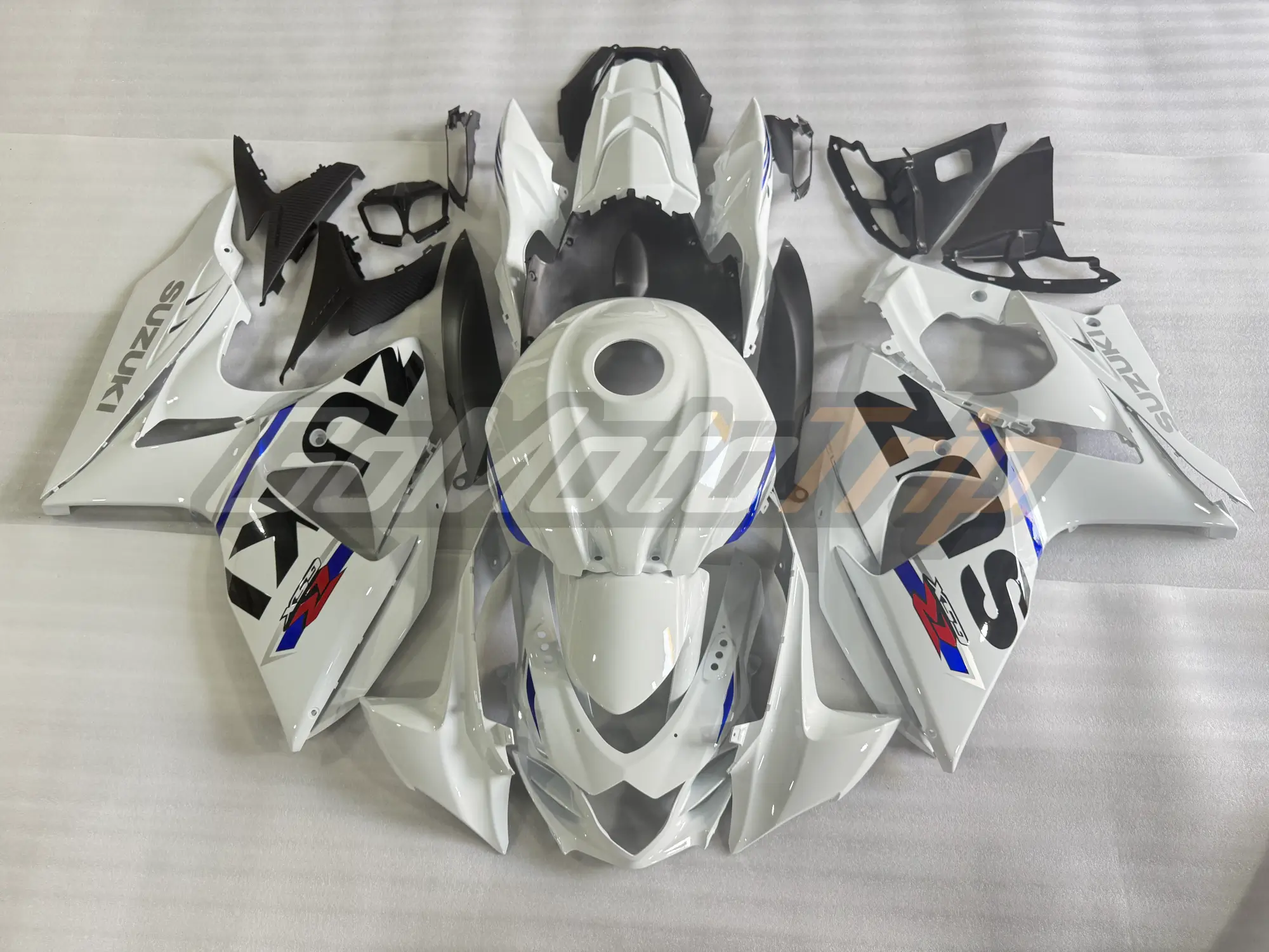 2009-2016 Suzuki GSX-R1000 White Fairing Kit 1