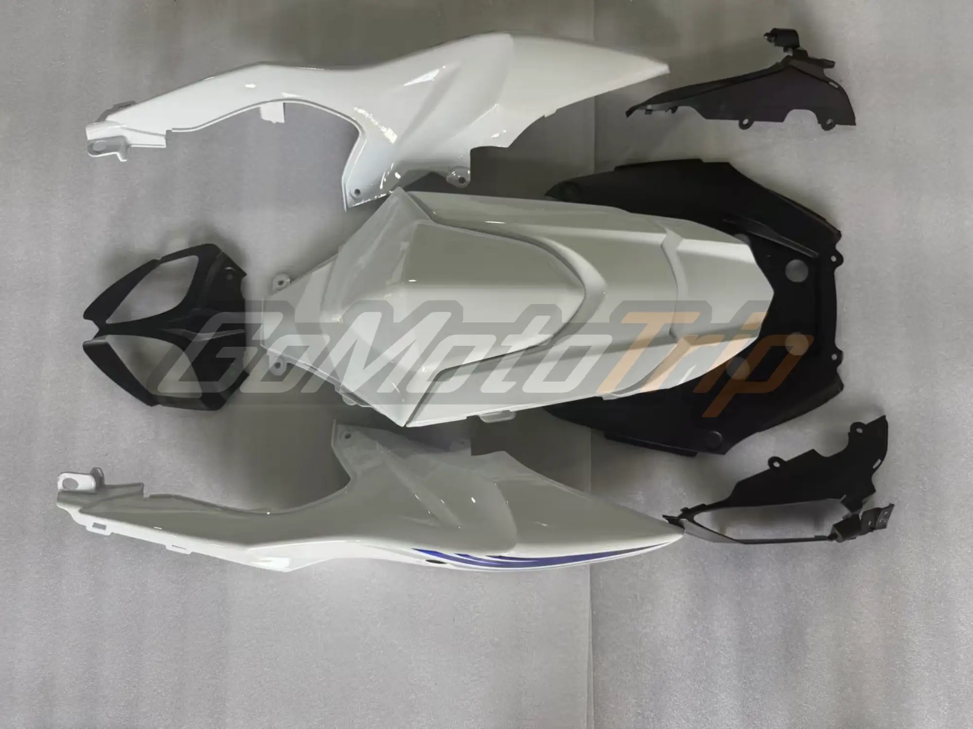 2009 2016 Suzuki Gsx R1000 White Fairing Kit 8 - Gomototrip 2009-2016 Suzuki GSX-R1000 White Fairing Kit 8