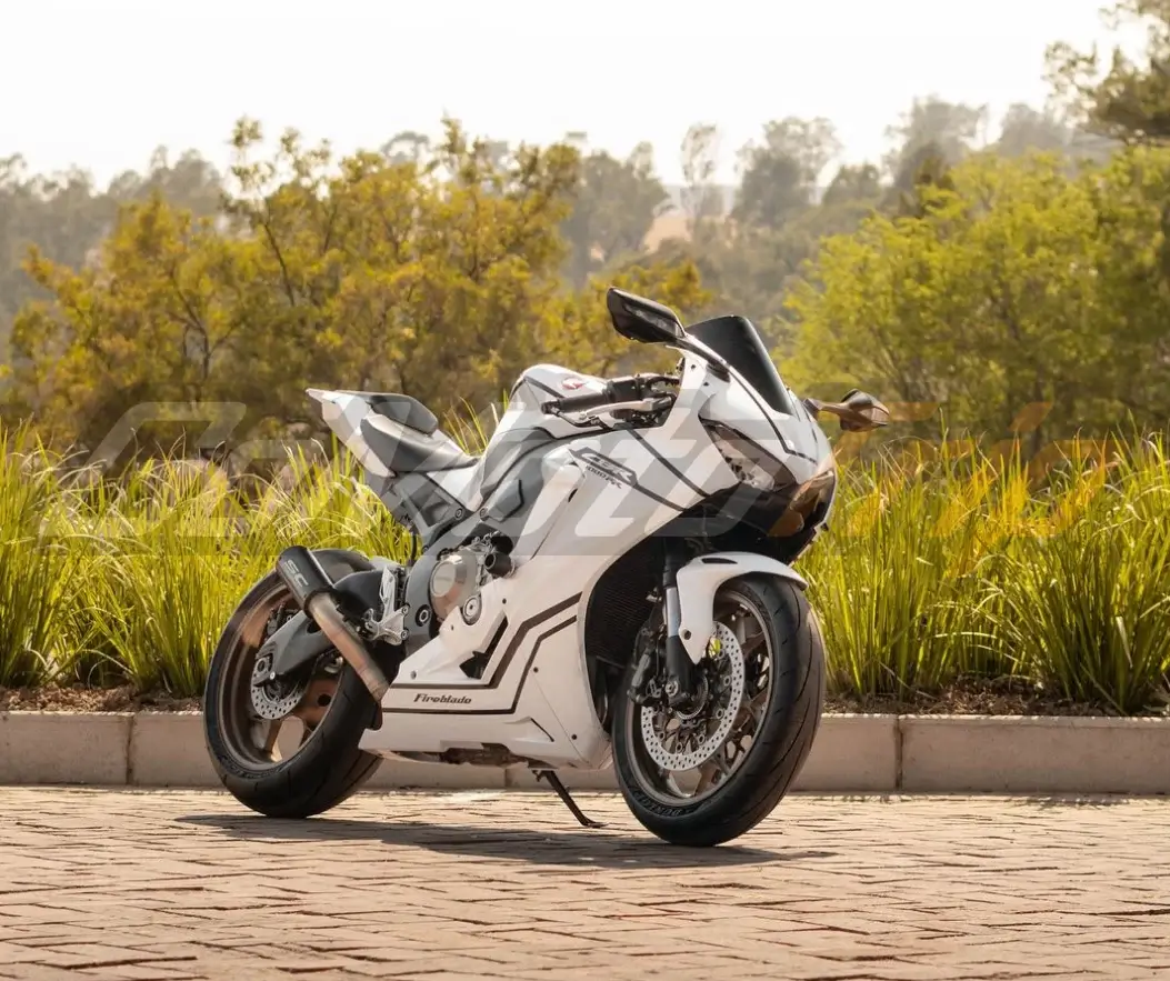 2017-2025 Honda CBR1000RR White Fairing 9