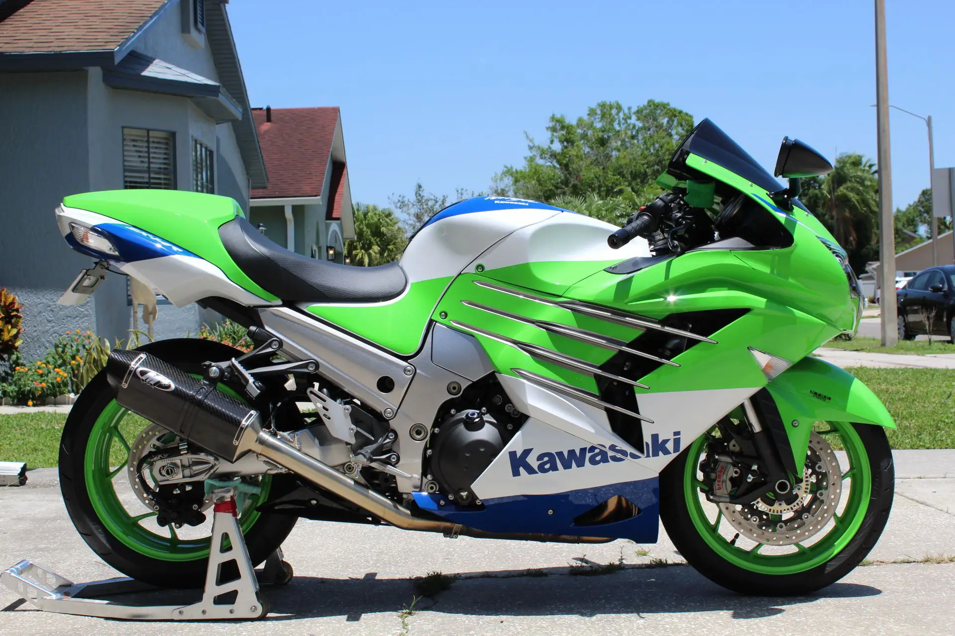 2024 Kawasaki Ninja Zx 14R 40Th Anniversary Edition - Gomototrip 2024 Kawasaki Ninja ZX-14R 40th Anniversary Edition